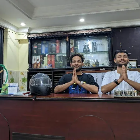 Hotel Trilok