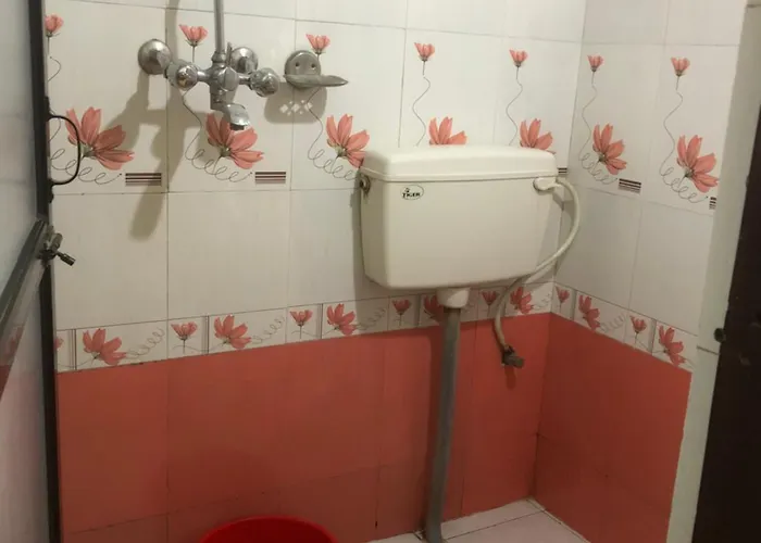 Hotel Trilok